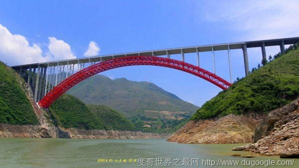世界上跨度最大的拱橋,上海盧浦大橋, 朝天門長江大橋