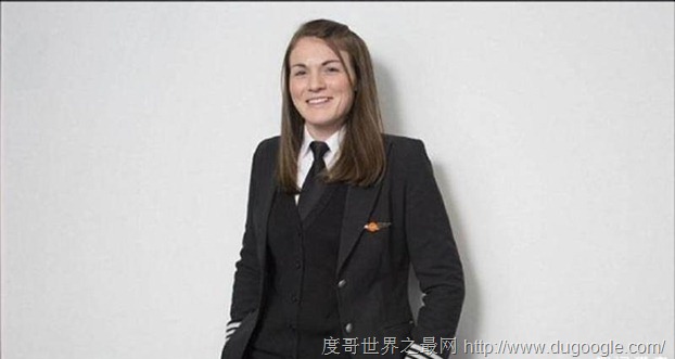 世界最年輕美女機(jī)長(zhǎng) 凱特&middot;威廉姆斯13歲就會(huì)開(kāi)飛機(jī)了
