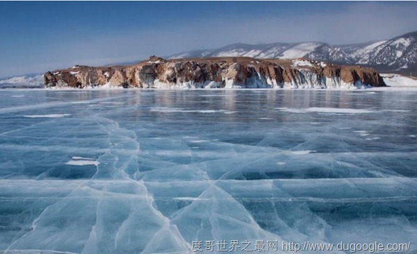 貝加爾湖是世界淡水儲量最大湖 透明度達40.8米